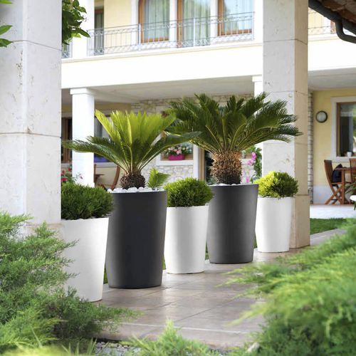 Pot de jardin en plastique - ZAMORA - TeraPlast - à poser / rond