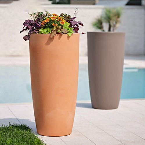 Pot de jardin en terracotta - BOLD DAFNE - TeraPlast - rond / résidentiel
