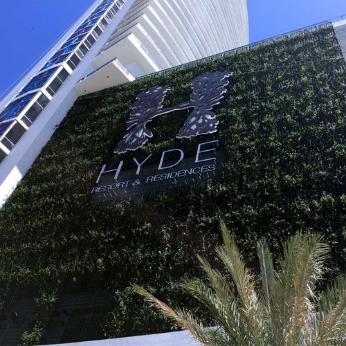 Mur végétal en végétaux vivants - BASIC WALL® - GSky Plant Systems, Inc. - sur mesure / naturel / feuillages denses