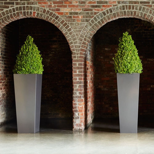 Jardinière en aluminium - TAPERED 30/42 - PLANTERWORX - en acier corten / carrée / verticale
