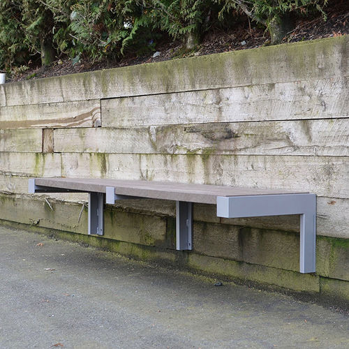 Banc public contemporain - URBAN FORM - Wishbone Site Furnishings - en aluminium / en plastique recyclé / mural