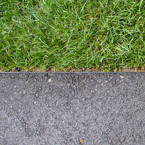 Bordure de jardin - ASPHALTEDGE - Permaloc - en aluminium / en forme de L / noire