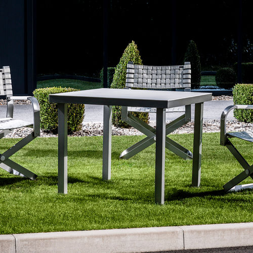 Table contemporaine - ESSTISCH - BOXMARK Leather d.o.o. - en aluminium / en cuir / avec piètement en aluminium