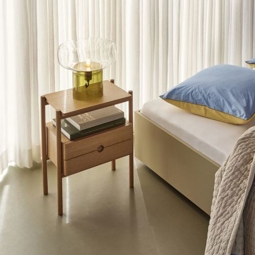 Table de chevet de style scandinave - Appeal - Hübsch A/S - en chêne / en placage de bois / en MDF
