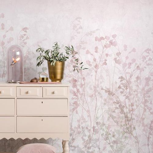 Papier peint contemporain - FLOWN - ROSE ASH - Mr Perswall - en textile non-tissé / à fleurs / rose