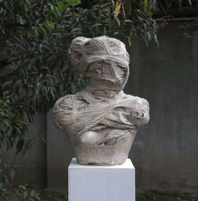 Sculpture en pierre - Wrapped n° 3 – Venere  - San Polo Art Gallery | Contemporary Art & Design i - en matériaux composites / d'extérieur / fait main