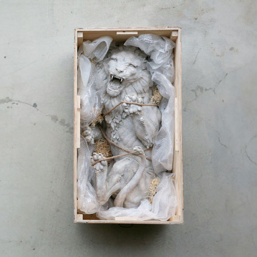 Sculpture en bois - Box n° 5 - Leone Nemeo, 2017 - San Polo Art Gallery | Contemporary Art & Design i - en jesmonite / en corde / fait main