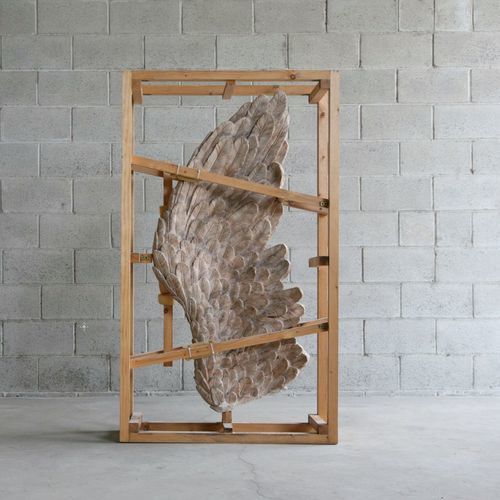 Sculpture en bois - Cage n° 1 - Ala Nike di Samotracia, 2017 - San Polo Art Gallery | Contemporary Art & Design i - en jesmonite / fait main / Fabriquée en Italie