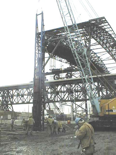 Marteau de battage diesel - MODEL D62-22 - American Piledriving Equipment Inc.