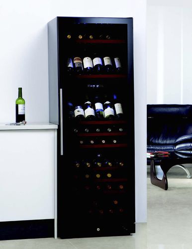 Cave à vin multi-température - KW3132GXB - Klugmann Hausgeraete GmbH - pose libre / en inox / en bois