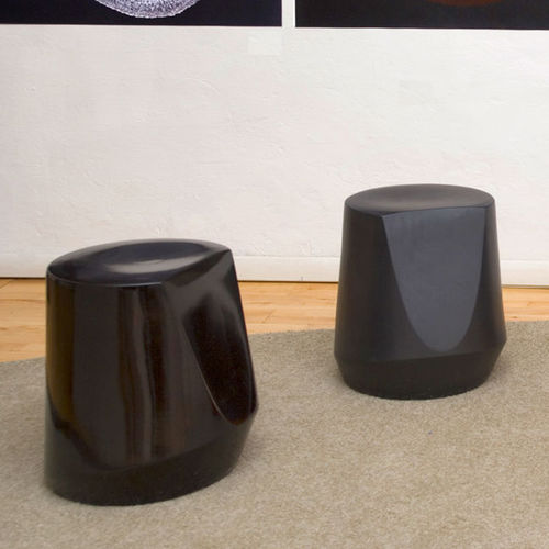 Tabouret contemporain - HAIK - Monolite Ipergres - en céramique / piètement central / professionnel