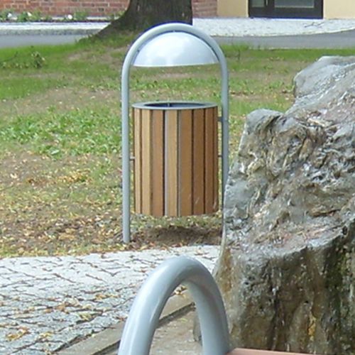 Poubelle publique - JUNO DOME - DW Windsor - en inox / avec couvercle / classique