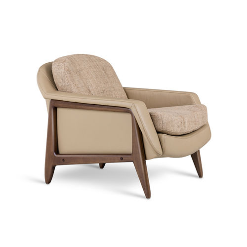 Fauteuil contemporain - STELLA - LinBrasil - en cuir / en bois massif / en hêtre