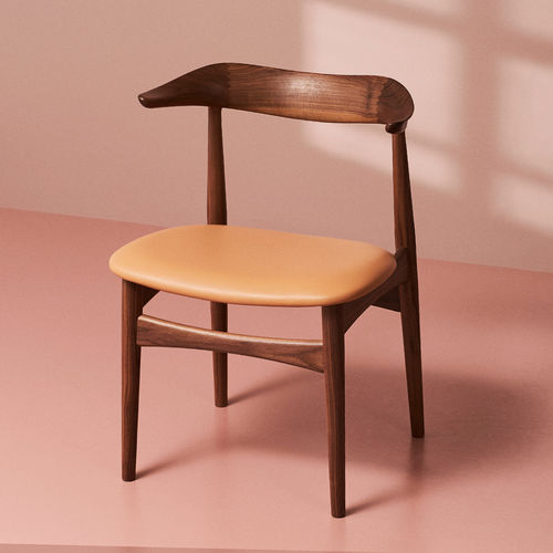 Chaise de salle à manger classique - COW HORN - Warm  Nordic - d'intérieur / en noyer / tapissée