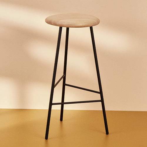 Tabouret de bar contemporain - PEBBLE - Warm  Nordic - en chêne / avec piètement en acier à revêtement par poudre / de cuisine