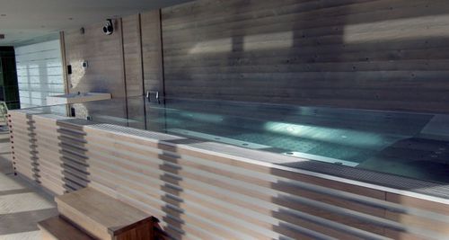 Spa de nage hors-sol - Tilestone Pools one piece tiled pools - rectangulaire / multiplace / en mosaïque