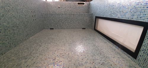 Spa encastrable - Tilestone Pools one piece tiled pools - autres formes / multiplace / en composite