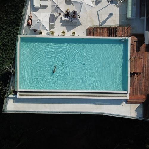 Piscine autoportante - 15x8 - Tilestone Pools one piece tiled pools - en panneaux / d'extérieur / pour hôtel