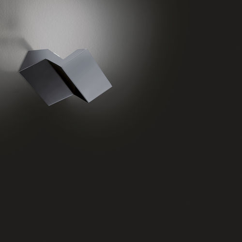 Applique murale contemporaine - TILE - cattaneo - d'intérieur / en métal peint / à LED