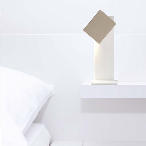Lampe de table - CUBICK - cattaneo - en fer / en polyméthacrylate de méthyle / sans fil