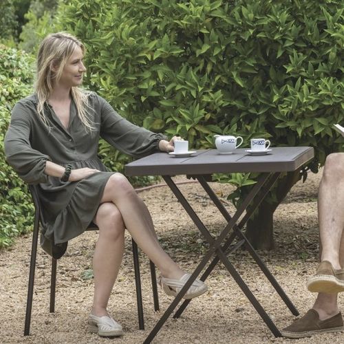 Table pliante - Bistrot70 - Zown - contemporaine / en polyéthylène haute densité PEHD / avec piètement en acier à revêtement par poudre