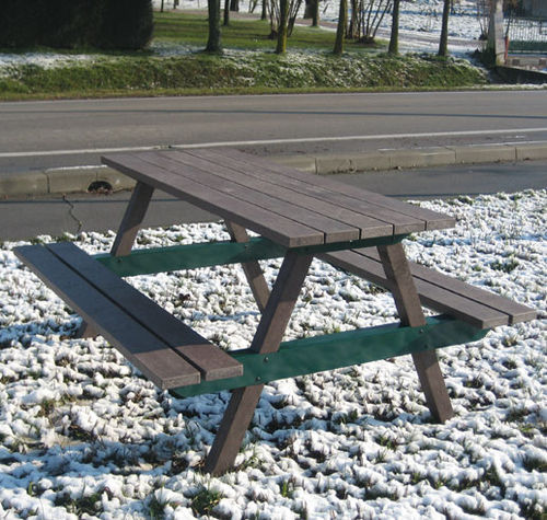 Ensemble table et bancs contemporain - SPARTA - Ferrinox - en acier galvanisé / en plastique recyclé / d'extérieur