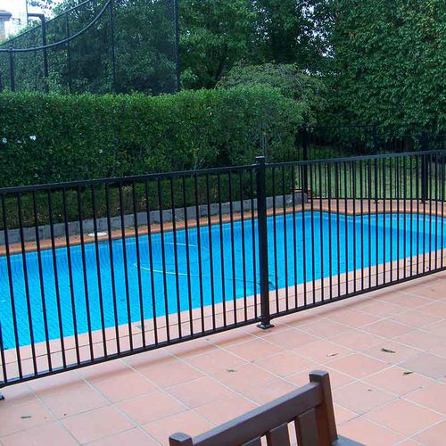 Garde-corps en aluminium - SJZ SHANZHENG CO., LTD - à barreaux / d'extérieur / pour piscine