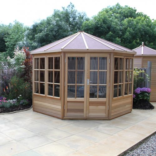 Abri de jardin en bois - BROADWELL SUMMERHOUSE - Alton greenhouses - en verre / contemporain / résidentiel