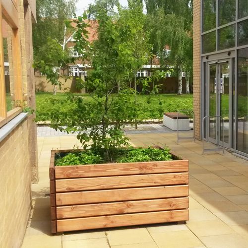Jardinière en bois - SPRINGWELL - Bailey streetscene - carrée / classique / pour espace public