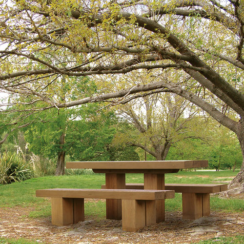 Ensemble table et bancs contemporain - STANDARD - Woodscape. - en bois / d'extérieur / pour espace public