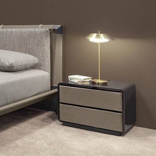 Table de chevet contemporaine - BRANDEN II - Praddy Unipessoal lda - en cuir / avec piètement en bois / ronde