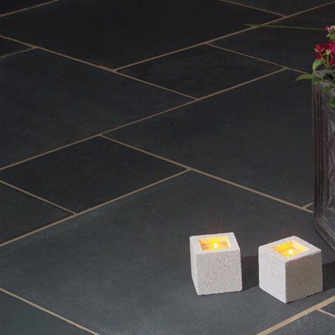 Pavé en pierre calcaire - BLACK LIMESTONE SERIES - Castacrete - d'extérieur / d'intérieur