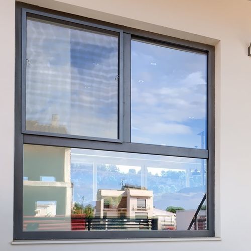 Fenêtre en aluminium - Step-line - Finstral - en PVC / battante / à double vitrage