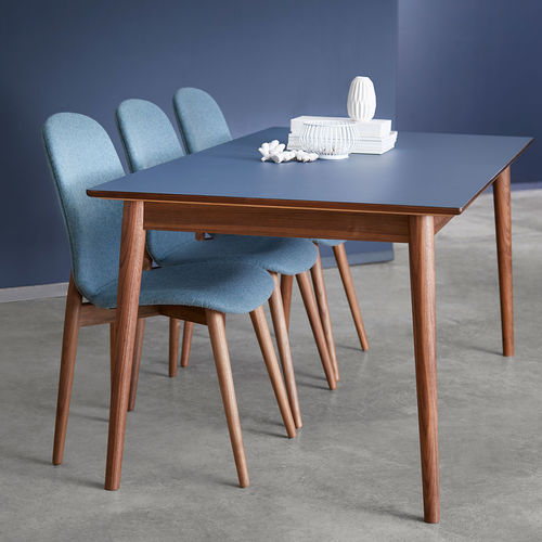 Table à manger contemporaine - SESAME - PBJ Design House - en chêne / en noyer / rectangulaire