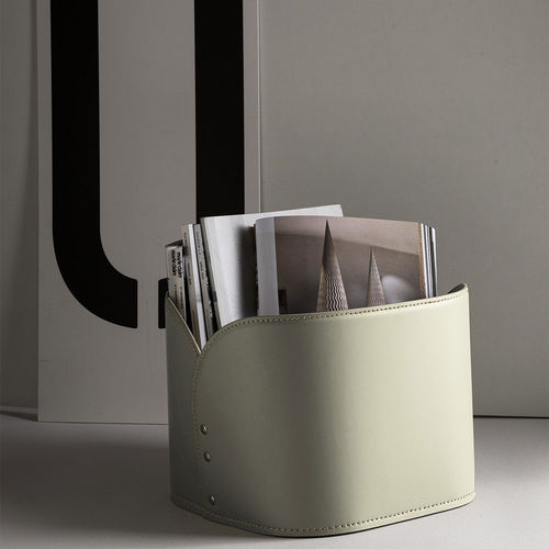 Porte-revues contemporain - DIURNUS - Limac Design® - résidentiel / pour bureau / en cuir