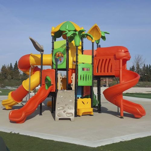 Structure de jeu pour aire de jeux - FANTACASTELLO HAWAII - GOLDEN GAMES SRL - pour parc aquatique / pour collectivité / en polyéthylène