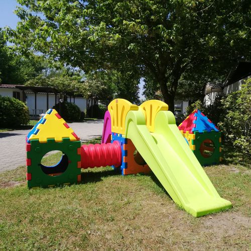 Toboggan droit - CUBIC TOY I 2000 - GOLDEN GAMES SRL - pour aire de jeux