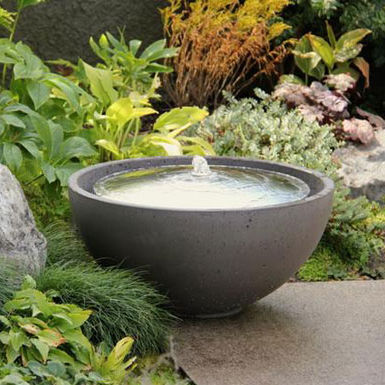 Fontaine de jardin - DOME - solus - en béton / en acier inoxydable poli / contemporaine
