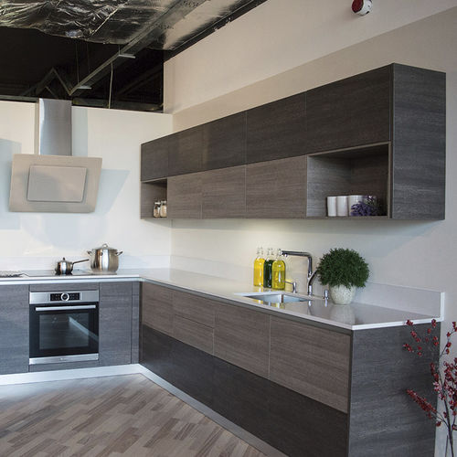 Plan de travail en pierre reconstituée - ESSENTIAL CRYSTAL QUARTZ WHITE - Technistone a.s. - de cuisine / blanc / poli