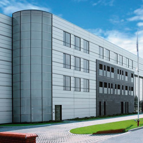 Bardage à cassettes - OFFICE BUILDING AND WAREHOUSE MAGO - ALUCOBOND - en composite / en aluminium / à emboîtement