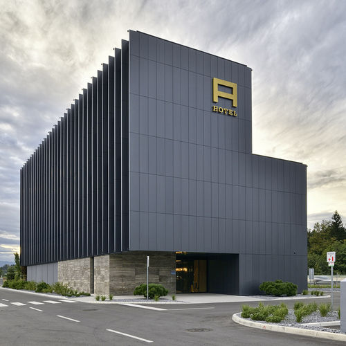 Bardage à cassettes - HOTEL A - ALUCOBOND - en composite / en aluminium / à emboîtement