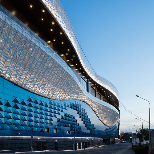 Bardage à cassettes - SHOPPING MALL RIVIERA - ALUCOBOND - en composite / en aluminium / à emboîtement