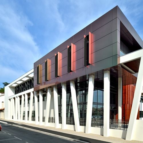 Bardage en panneaux - ALUCOBOND® SPECTRA - ALUCOBOND - en enduit / en aluminium / en composite