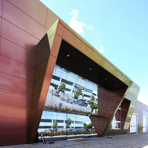 Bardage en panneaux - L'ELITE DELL'ARREDAMENTO - ALUCOBOND - en aluminium / en composite / à emboîtement