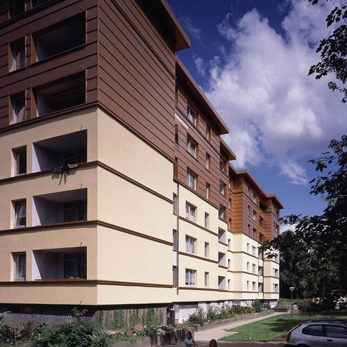 Bardage en panneaux - MODERNISATION SCHARNHORST HOUSING UNITS - ALUCOBOND - en aluminium / en composite / à emboîtement