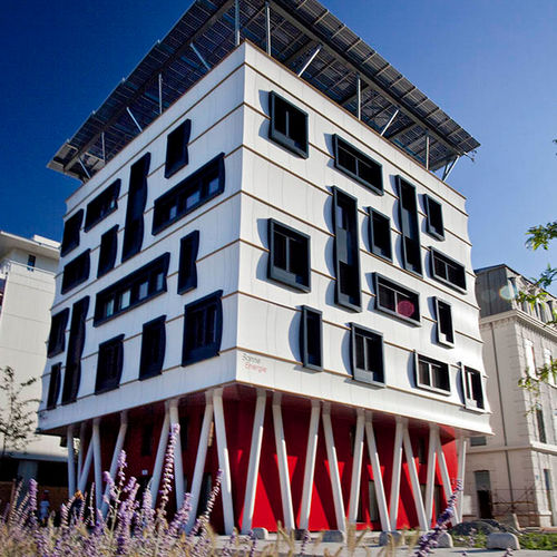 Bardage en panneaux - IMMEUBLE BONNE ENERGIE - ALUCOBOND - en aluminium / en composite / à emboîtement