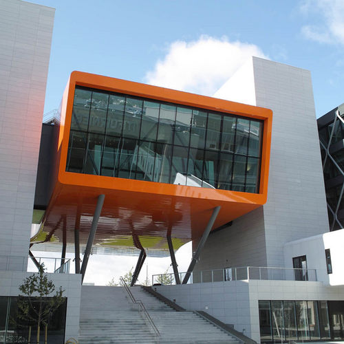Bardage en panneaux - IT FORNEBU - ALUCOBOND - en aluminium / en composite / à emboîtement