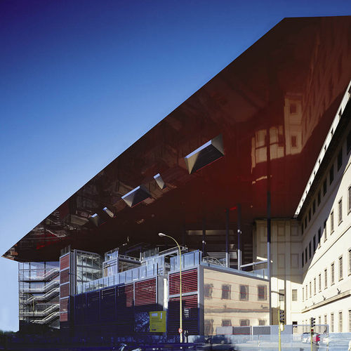 Bardage à cassettes - MUSEUM REINA SOFIA - ALUCOBOND - en composite / en aluminium / à emboîtement