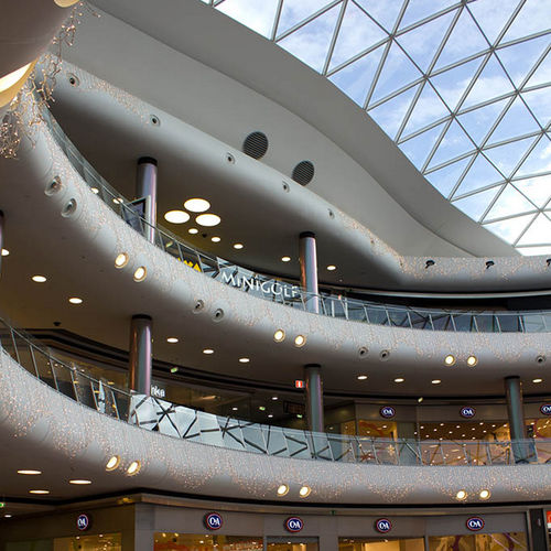 Bardage à cassettes - MARINEDA SHOPPING CENTER - ALUCOBOND - en composite / en aluminium / à emboîtement