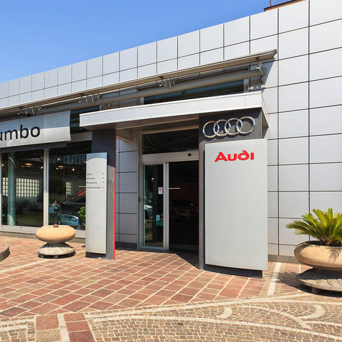 Bardage en panneaux - AUDI PALUMBO - ALUCOBOND - en aluminium / en composite / à emboîtement